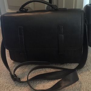 Aldo faux leather messenger bag